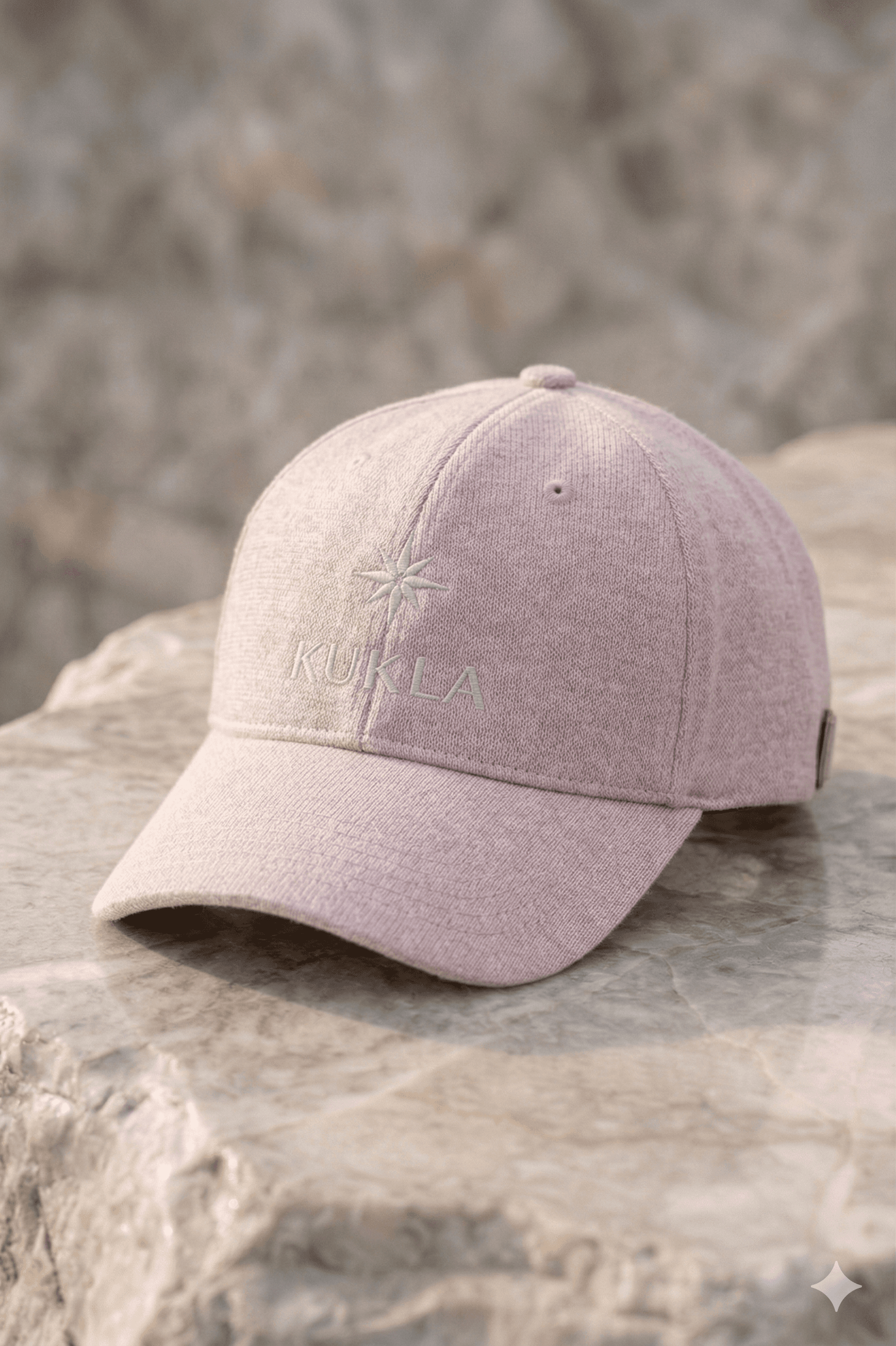 Baseball Cap in Heather Grey